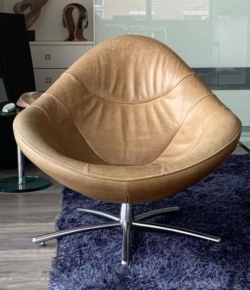 Label|Van Den Berg, Hidde fauteuil pivotant