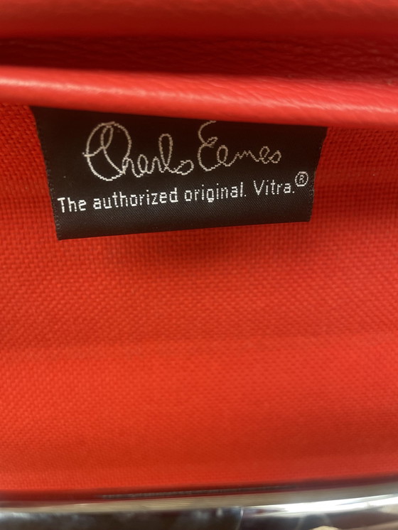 Image 1 of Vitra Eames Ea108 Cuir rouge/Chrome