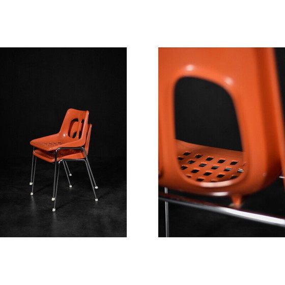 Image 1 of Paire de chaises vintage en plastique orange et chrome pour Plasson, 1960