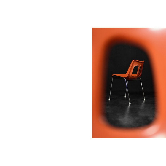 Image 1 of Paire de chaises vintage en plastique orange et chrome pour Plasson, 1960