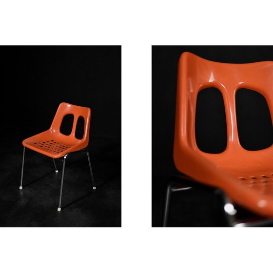 Image 1 of Paire de chaises vintage en plastique orange et chrome pour Plasson, 1960