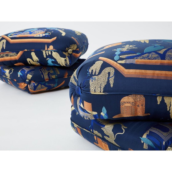 Image 1 of Paire de poufs vintage en tissu jacquard bleu royal de Jacques Charpentier pour Maison Jansen, 1970