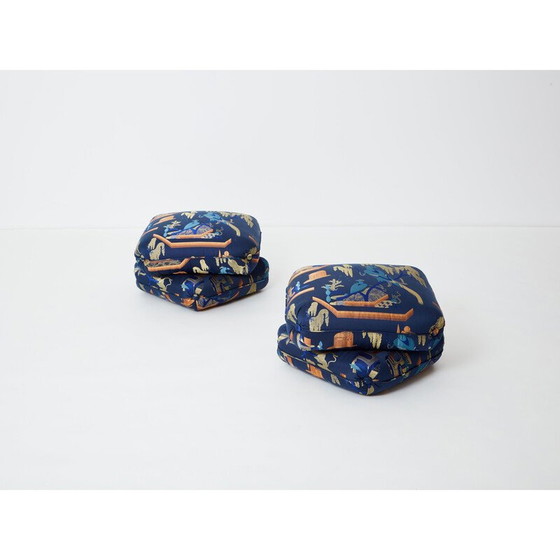 Image 1 of Paire de poufs vintage en tissu jacquard bleu royal de Jacques Charpentier pour Maison Jansen, 1970