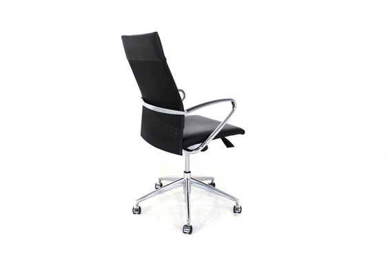 Image 1 of As New ! Art Collection Executive Desk Chair / Chaise de bureau en cuir, chrome, et aluminium