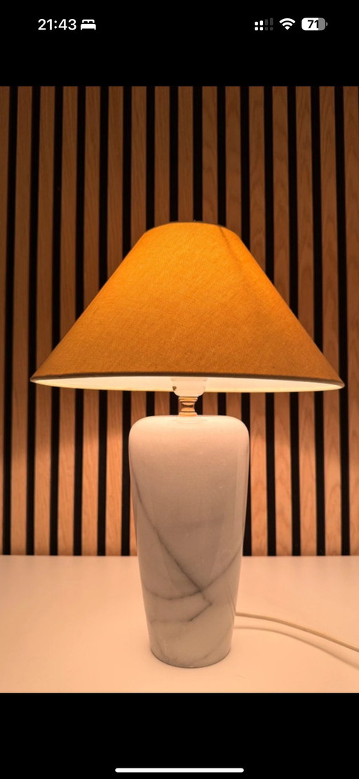 Lampe à poser en marbre - 100% pierre naturelle