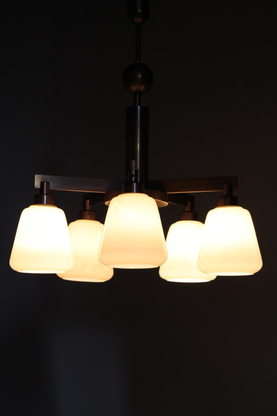 Image 1 of Lustre Art Déco en laiton des années 1930, Tchécoslovaquie