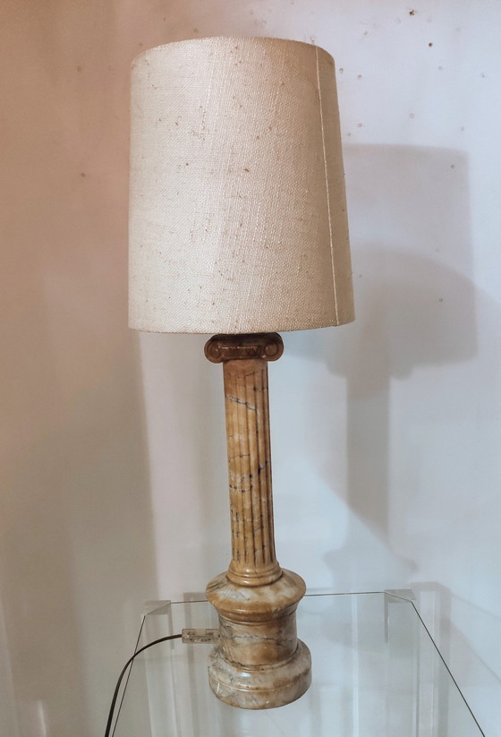 Image 1 of Lampe de table de style grec