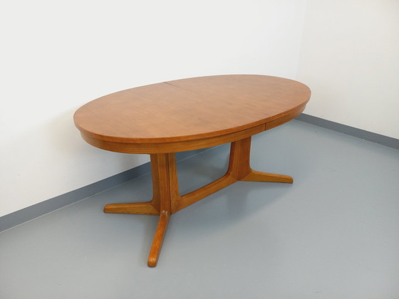 Image 1 of Table À Manger Ovale Baumann Vintage Des Années 60 70 En Bois D’Orme Clair Avec 2 Rallonges