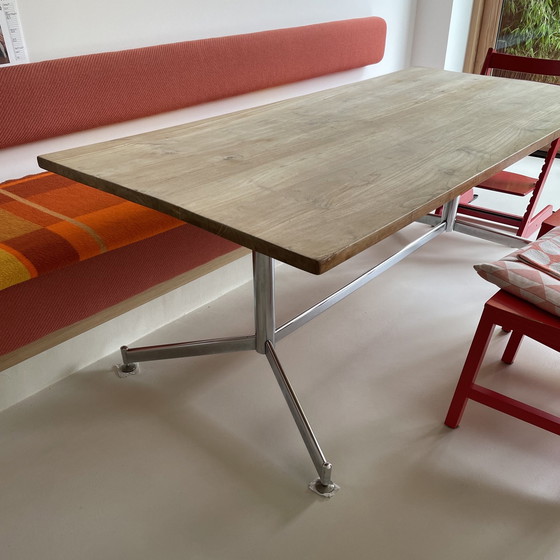 Image 1 of Table en bois de teck avec base chromée au design hollandais vintage