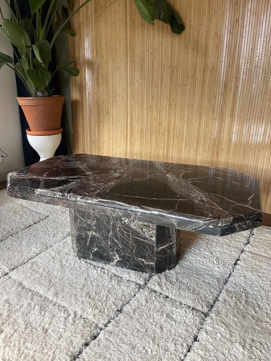 Image 1 of Table basse / table à café vintage en marbre Rosso Levanto