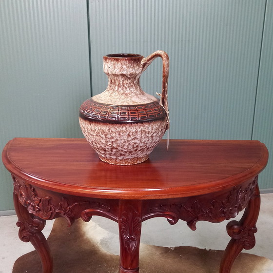 Image 1 of Table basse baroque demi-ronde