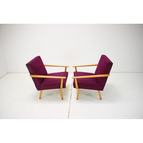 Image 1 of Paire de fauteuils vintage en tissu et bois, Tchécoslovaquie 1960