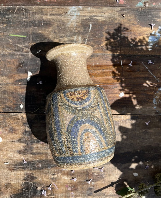 Image 1 of Noomi Backhausen Søholm Stentøj Danemark, Vase en faïence, fait à la main, années 1970