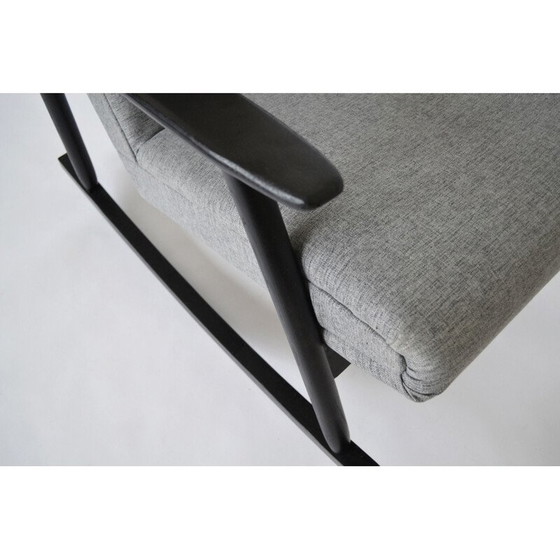 Image 1 of Fauteuil à bascule du milieu du siècle par Valerija Ema Cukermanienė, 1960s.