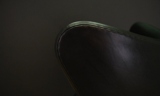 Image 1 of Chaise Egg, Design danois, Designer : Arne Jacobsen, Fabricant : Fritz Hansen