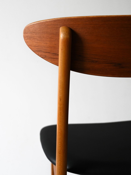 Image 1 of Ensemble de six chaises danoises en teck