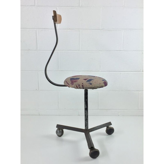 Image 1 of Chaise industrielle vintage en métal gris et bois, Slovaquie 1960