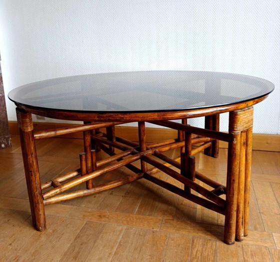 Image 1 of Grande Table Télescopique En Rotin Vers 1970