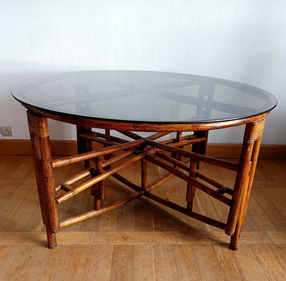 Image 1 of Grande Table Télescopique En Rotin Vers 1970