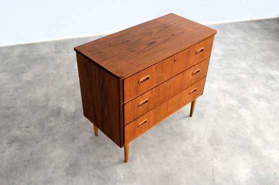 Image 1 of Commode vintage en teck