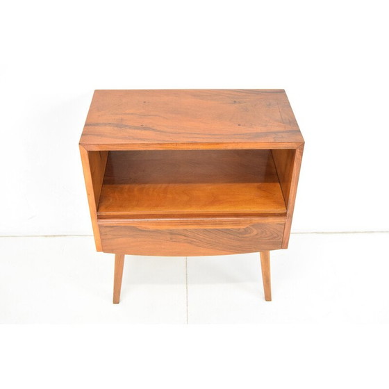 Image 1 of Table d'appoint vintage en bois, Tchécoslovaquie années 1950