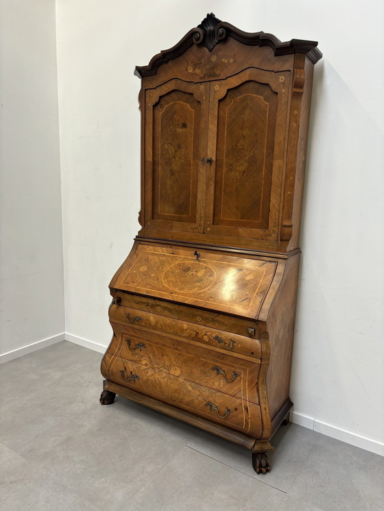 Image 1 of Armoire ancienne en ronce de noyer incrustée de marqueterie hollandaise du XIXe siècle