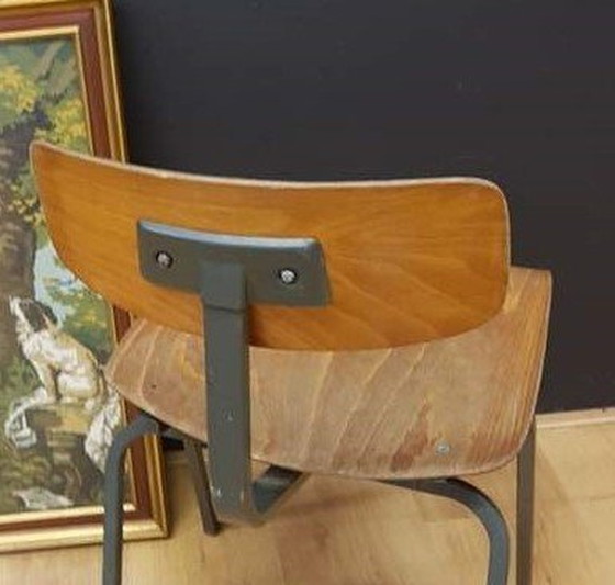 Image 1 of 12045 Chaise d'école industrielle vintage