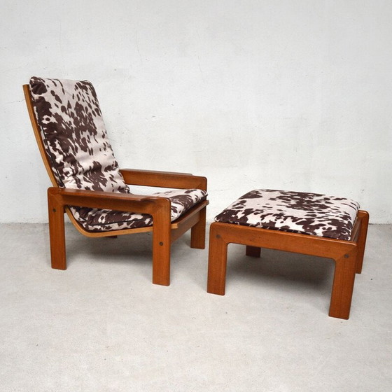 Image 1 of Paire de fauteuils vintage avec ottoman en teck et velours, Danemark 1960