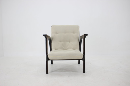 Fauteuil design en chêne des années 1960, Tchécoslovaquie