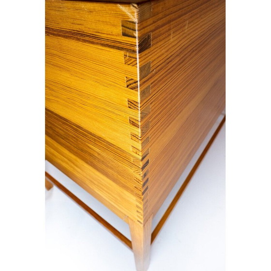Image 1 of Bureau vintage en pin de l'Oregon par Andreas Hansen et Hadsten Wood Industry