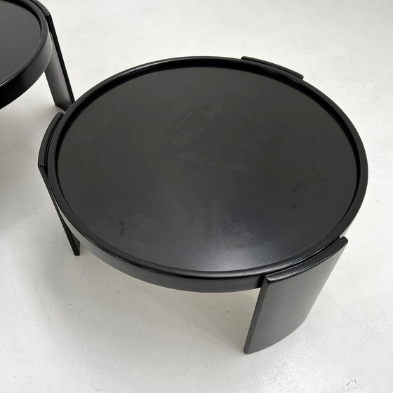 Image 1 of Ensemble de grandes tables gigognes réversibles par Gianfranco Frattini pour Cassina, 1960S