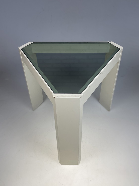 Image 1 of Ensemble de tables d'appoint triangulaires, Porada Arredi, Italie, 1970's, noir et blanc