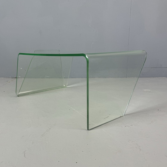 Image 1 of Table d'appoint minimaliste en plexiglas Support de conférence annexe