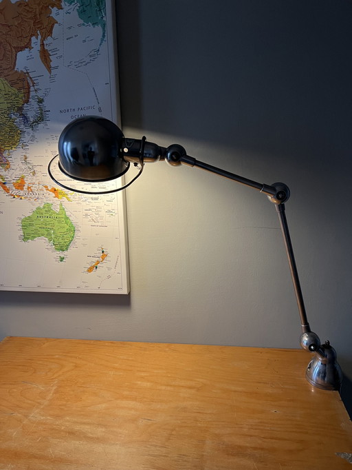 Lampe de bureau Jieldé avec pince de bureau Jieldé, polie