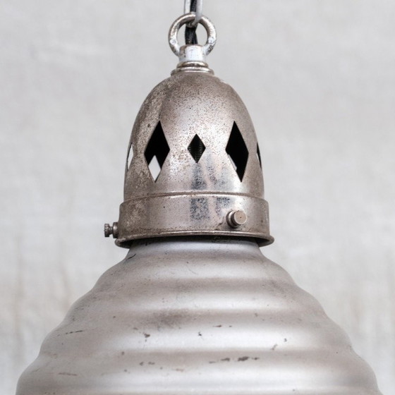 Image 1 of Lampe suspendue à deux tons en verre Mercury, France années 1920