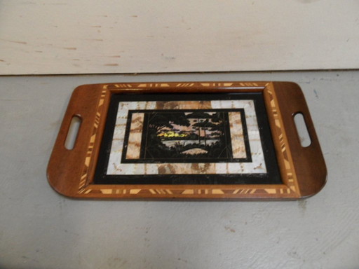 Plateau vintage avec incrustation