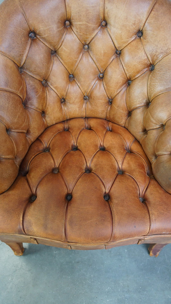 Image 1 of Fauteuil Chesterfield en peau de mouton