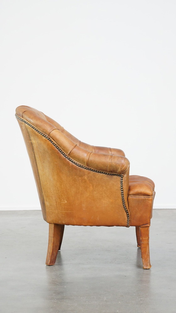 Image 1 of Fauteuil Chesterfield en peau de mouton