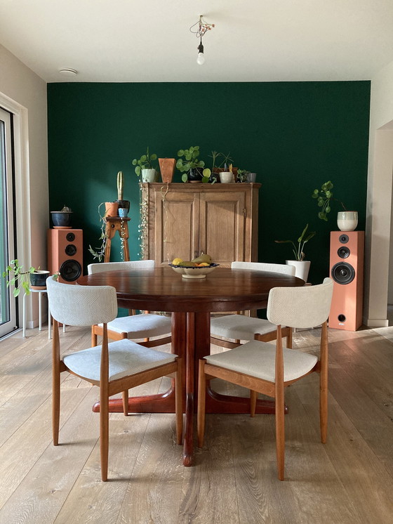 Image 1 of Ensemble de 4 chaises vintage Mid Century