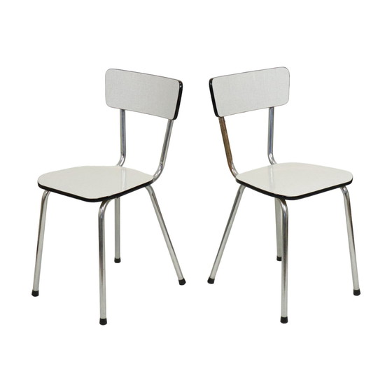 Image 1 of 4 chaises grises en formica