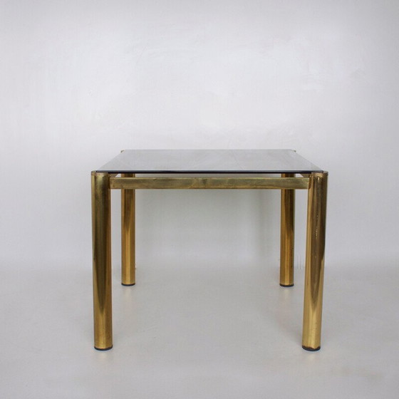 Image 1 of Table basse carrée vintage, verre fumé et laiton, 1980