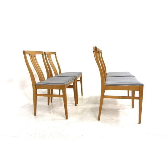Image 1 of Ensemble de 4 chaises scandinaves vintage en bois de chêne, Suède 1960