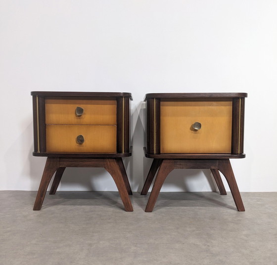 Image 1 of Paire de tables de chevet vintage.