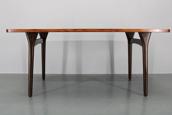 Image 1 of 1960S Grande table à manger danoise en bois