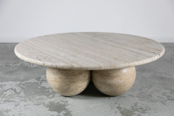Image 1 of Table Basse Circulaire En Travertin