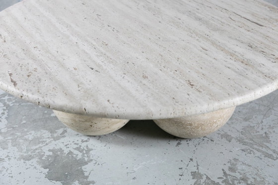 Image 1 of Table Basse Circulaire En Travertin