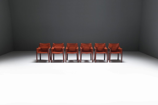 Bel ensemble de 6 chaises Cab 413 en cuir bourgogne - Mario Bellini - Cassina Italy