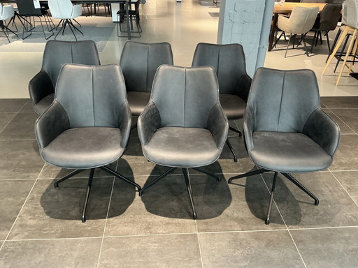  6 Bree's New World Kiq Chairs In Leather Showroom Model