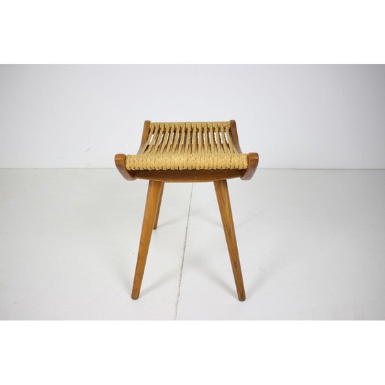 Image 1 of Tabouret en bois du milieu du siècle, Tchécoslovaquie, années 1960