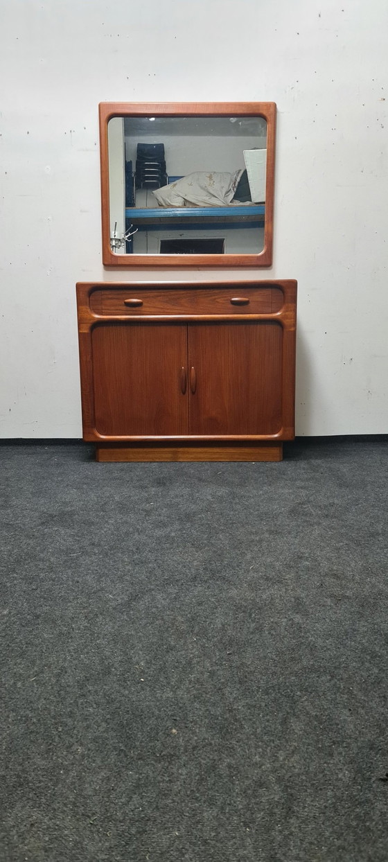 Image 1 of Dyrlund Teck - Armoire à chaussures design danois et miroir en teck